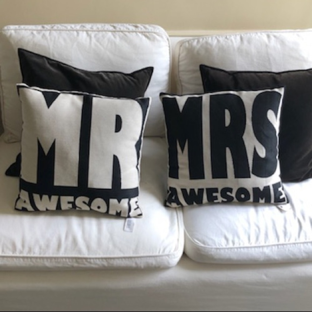 NWT Husband wife mr mrs newlywed Pillow Set